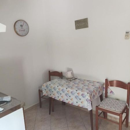 Kontin 2 Apartment Stari Grad  Luaran gambar