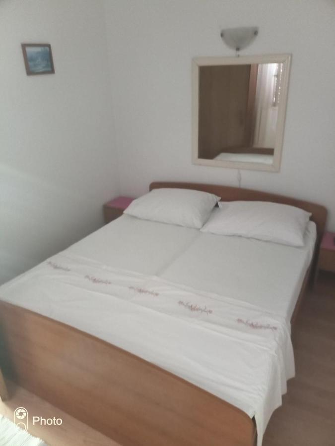 Kontin 2 Apartment Stari Grad  Luaran gambar